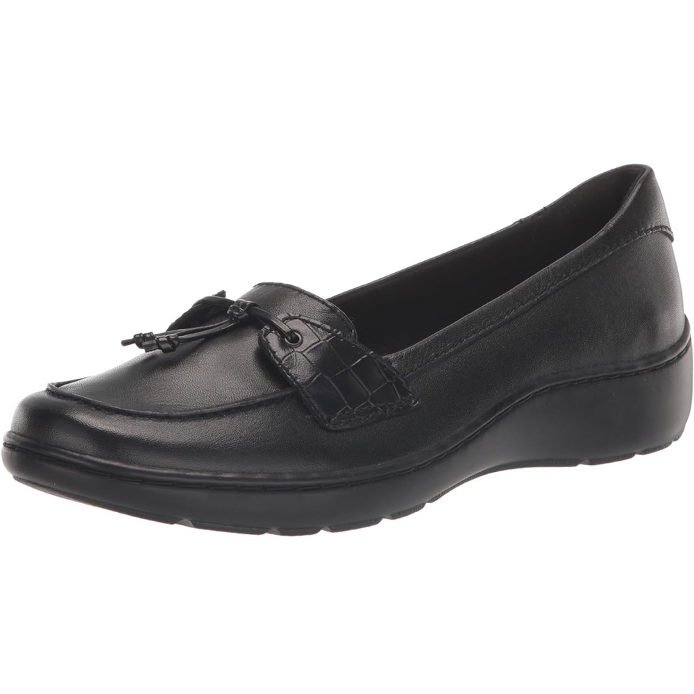 Clarks Womens Cora Haley Loafer